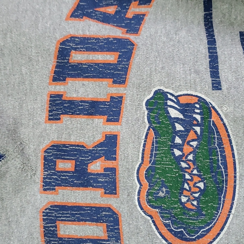 Florida gators sweatshirt size L - Picture 2 of 5